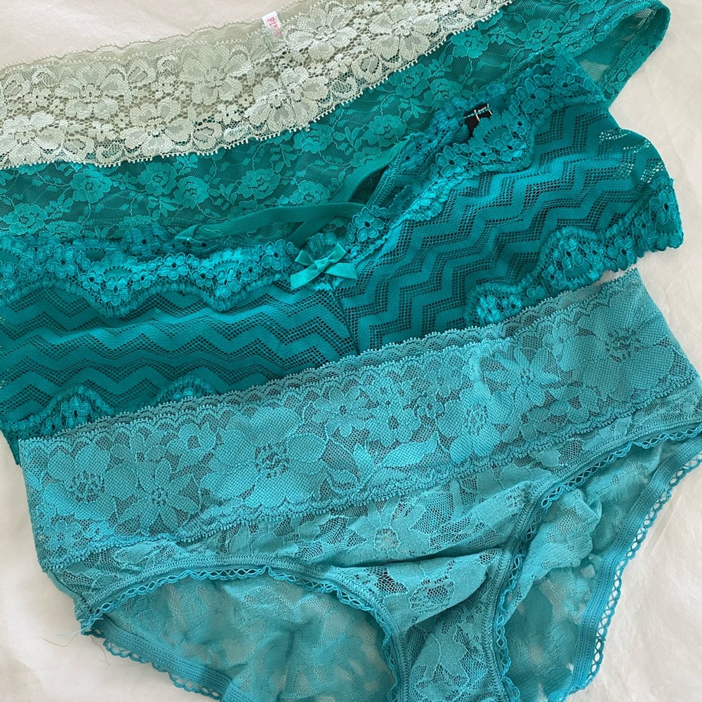 Victoria Secret set of 3 teal and blue panties